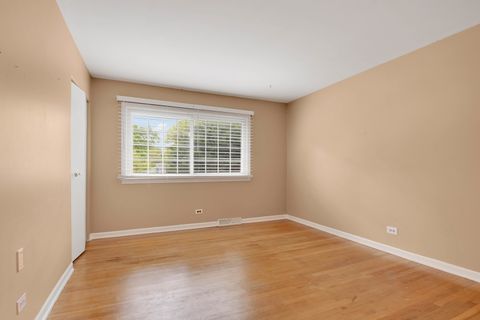 Tiny photo for 18751 Kings Road, Homewood, IL 60430 (MLS # 12621939)