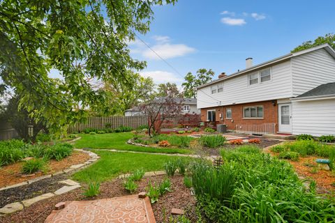 Tiny photo for 18751 Kings Road, Homewood, IL 60430 (MLS # 12621939)