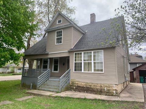900 JASPER Street Joliet IL 60436