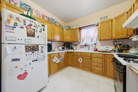 Tiny photo for 2102 N Moody Avenue, Chicago, IL 60639 (MLS # 12622383)