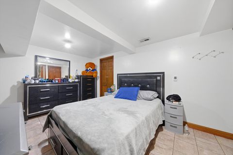Tiny photo for 2102 N Moody Avenue, Chicago, IL 60639 (MLS # 12622383)
