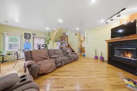 Tiny photo for 2102 N Moody Avenue, Chicago, IL 60639 (MLS # 12622383)