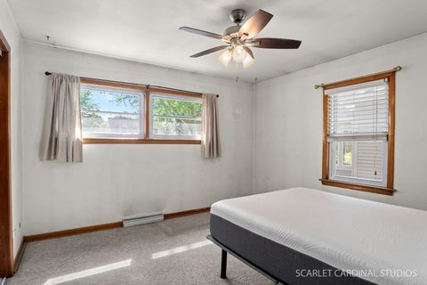 Tiny photo for 420 N Rush Street, Itasca, IL 60143 (MLS # 12662854)