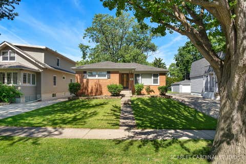 Photo of 420 N Rush Street, Itasca, IL 60143 (MLS # 12662854)