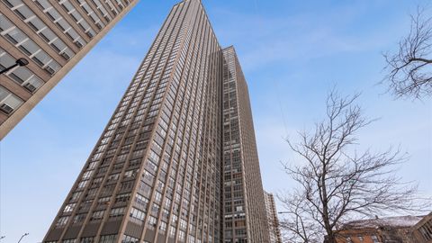 Photo of 655 W Irving Park Road #3704, Chicago, IL 60613 (MLS # 12461092)