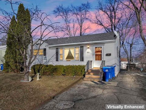 Photo of 2805 N Elmwood Avenue, Waukegan, IL 60087 (MLS # 12570019)