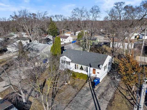 Tiny photo for 2805 N Elmwood Avenue, Waukegan, IL 60087 (MLS # 12570019)