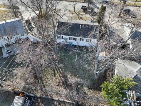 Tiny photo for 2805 N Elmwood Avenue, Waukegan, IL 60087 (MLS # 12570019)