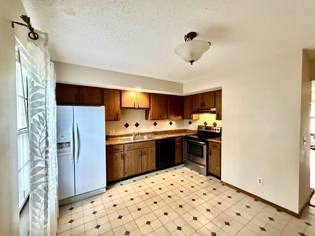 5 Evergreen Circle A