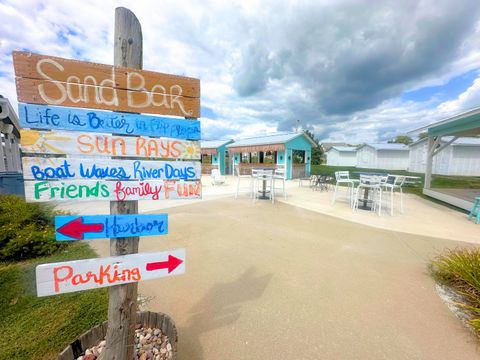 Tiny photo for 5 River Row, Ottawa, IL 61350 (MLS # 12517161)