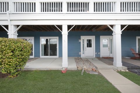 Tiny photo for 5 River Row, Ottawa, IL 61350 (MLS # 12517161)