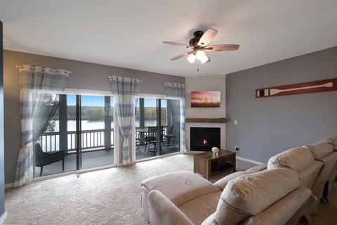 Tiny photo for 5 River Row, Ottawa, IL 61350 (MLS # 12517161)