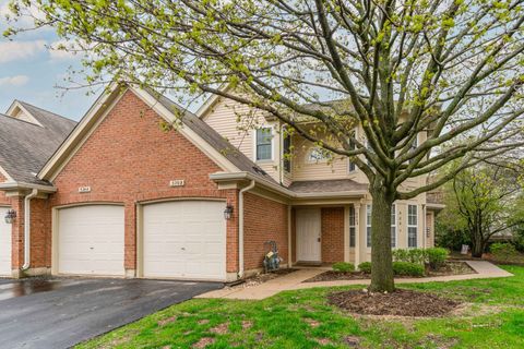 Tiny photo for 520 Palm Court #B, Crystal Lake, IL 60014 (MLS # 12621096)