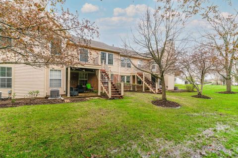 Tiny photo for 520 Palm Court #B, Crystal Lake, IL 60014 (MLS # 12621096)