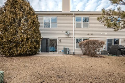 Tiny photo for 3060 CRYSTAL ROCK Road, Naperville, IL 60564 (MLS # 12566067)