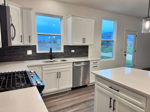 Tiny photo for 2240 Bent Grass Way, Bolingbrook, IL 60490 (MLS # 12520690)