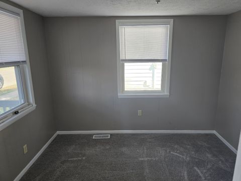 Tiny photo for 708 W Graham Street, Bloomington, IL 61701 (MLS # 12499658)