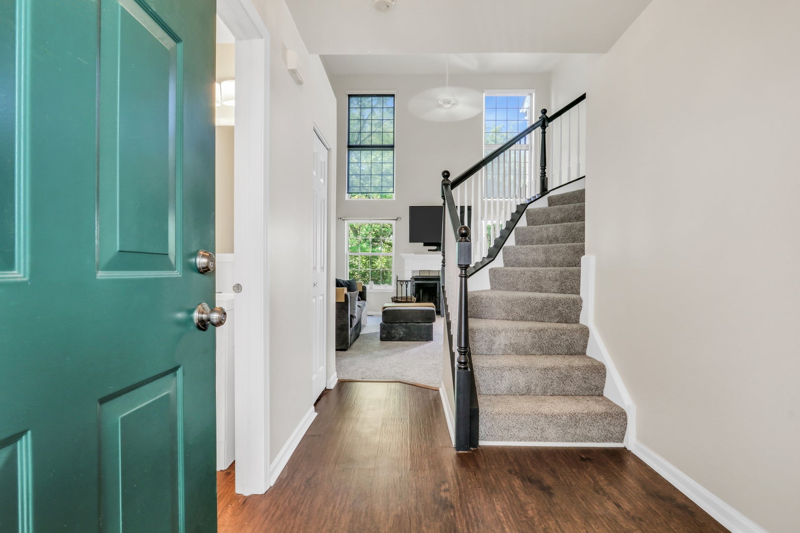 227 Rainier Way