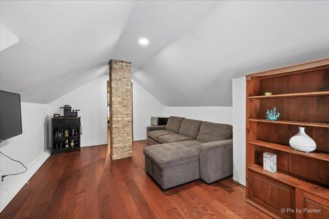 Tiny photo for 140 S Hudson Street, Westmont, IL 60559 (MLS # 12566942)
