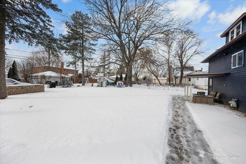 Tiny photo for 140 S Hudson Street, Westmont, IL 60559 (MLS # 12566942)