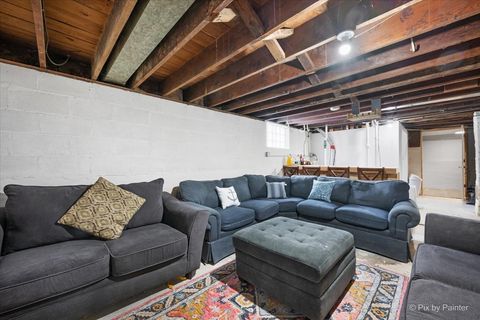 Tiny photo for 140 S Hudson Street, Westmont, IL 60559 (MLS # 12566942)