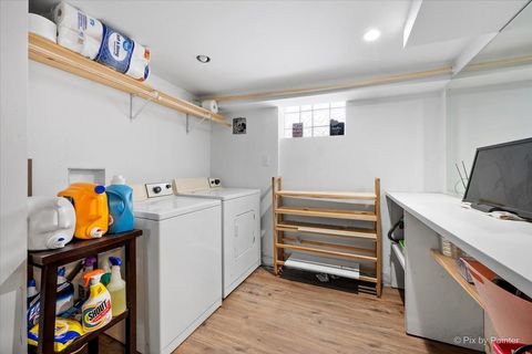 Tiny photo for 140 S Hudson Street, Westmont, IL 60559 (MLS # 12566942)