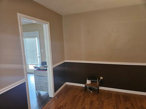 Tiny photo for 911 Glenn Avenue, Carterville, IL 62918 (MLS # 12583099)