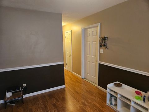 Tiny photo for 911 Glenn Avenue, Carterville, IL 62918 (MLS # 12583099)