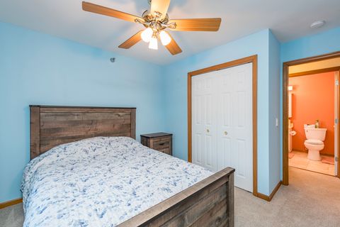 Tiny photo for 1685 W Beach Road #1685, Beach Park, IL 60087 (MLS # 12526904)