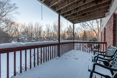 Tiny photo for 1685 W Beach Road #1685, Beach Park, IL 60087 (MLS # 12526904)