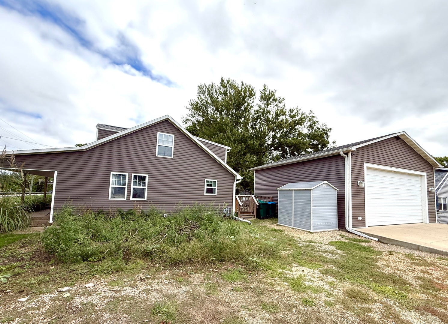 800 E 2nd Street