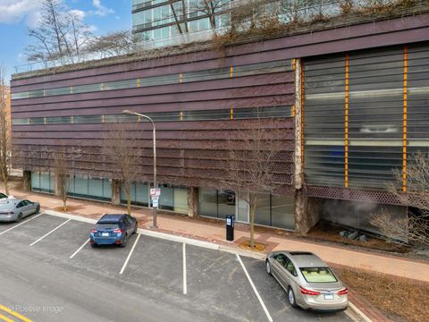 1831 BENSON Avenue Evanston IL 60201