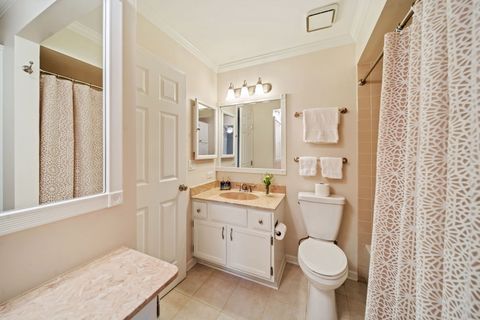 Tiny photo for Willowbrook, IL 60527 (MLS # 12630685)