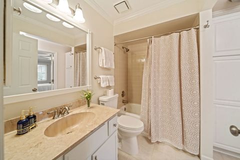 Tiny photo for Willowbrook, IL 60527 (MLS # 12630685)