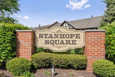 Tiny photo for Willowbrook, IL 60527 (MLS # 12630685)