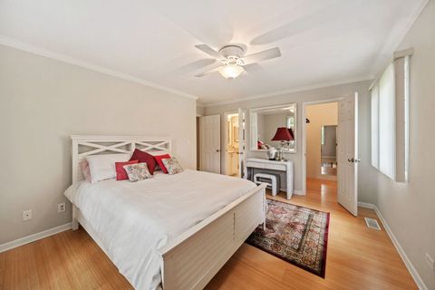 Tiny photo for Willowbrook, IL 60527 (MLS # 12630685)