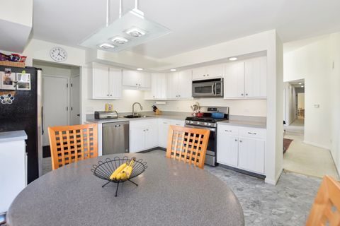 Tiny photo for 23400 W Cattail Lane, Barrington, IL 60010 (MLS # 12524908)