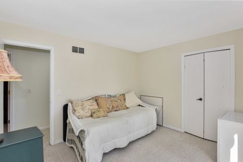 Tiny photo for 23400 W Cattail Lane, Barrington, IL 60010 (MLS # 12524908)