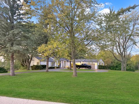 Tiny photo for 23400 W Cattail Lane, Barrington, IL 60010 (MLS # 12524908)