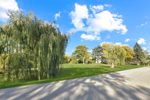 Tiny photo for 23400 W Cattail Lane, Barrington, IL 60010 (MLS # 12524908)