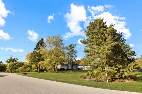 Tiny photo for 23400 W Cattail Lane, Barrington, IL 60010 (MLS # 12524908)