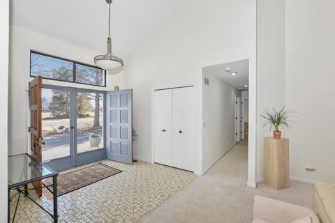 Tiny photo for 23400 W Cattail Lane, Barrington, IL 60010 (MLS # 12524908)