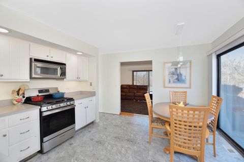 Tiny photo for 23400 W Cattail Lane, Barrington, IL 60010 (MLS # 12524908)