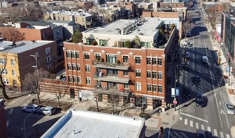 Tiny photo for 800 W Cornelia Avenue #209, Chicago, IL 60657 (MLS # 12584900)