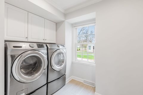 Tiny photo for 207 N Green Bay Road, Lake Forest, IL 60045 (MLS # 12560629)