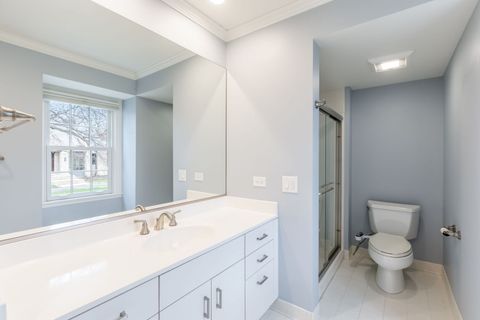 Tiny photo for 207 N Green Bay Road, Lake Forest, IL 60045 (MLS # 12560629)