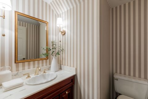 Tiny photo for 207 N Green Bay Road, Lake Forest, IL 60045 (MLS # 12560629)