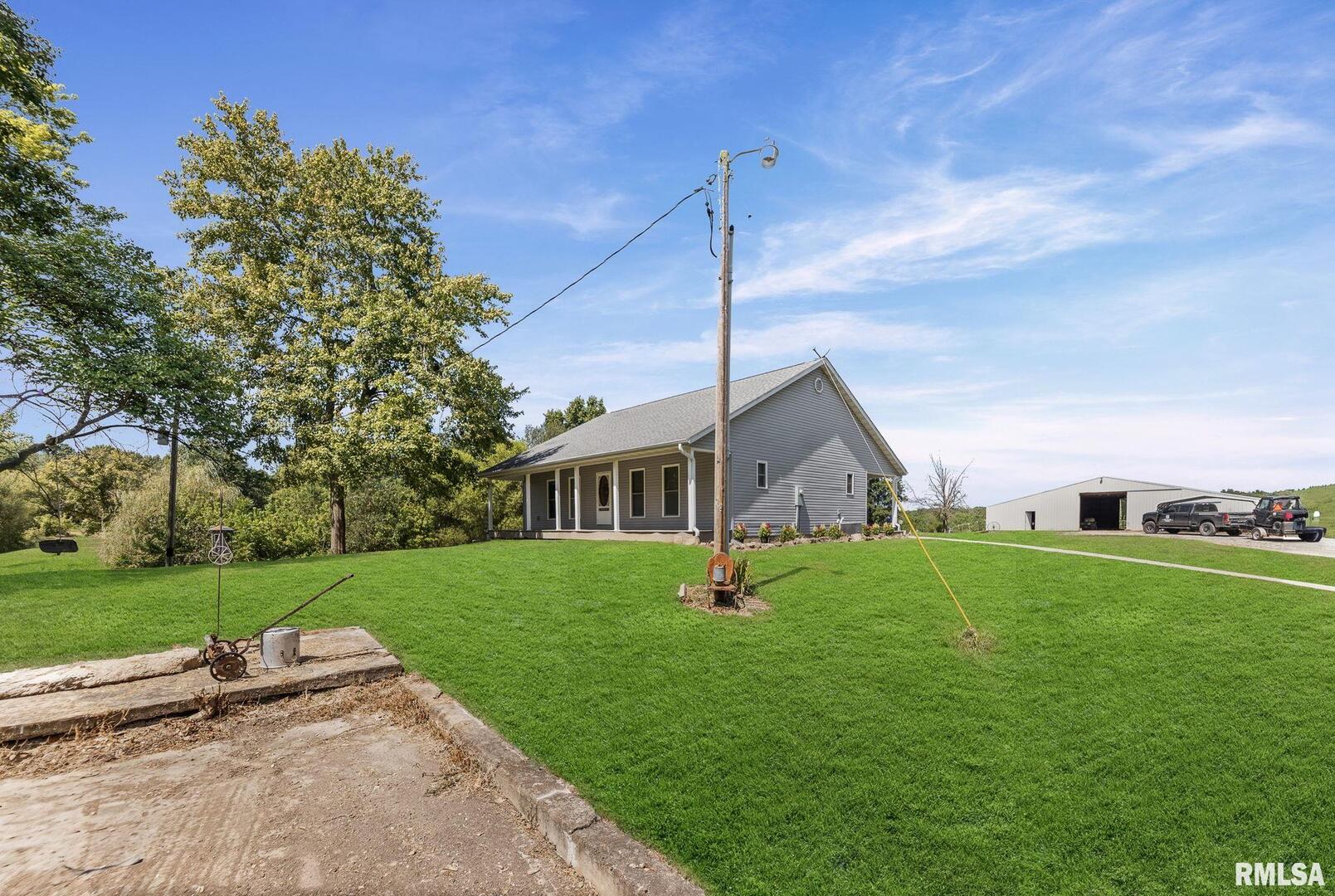 520 DEERFIELD Road