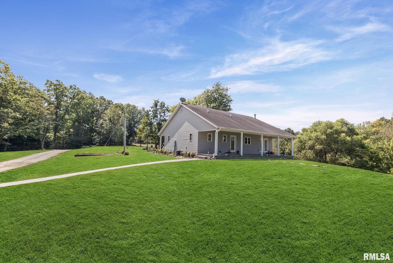 520 DEERFIELD Road