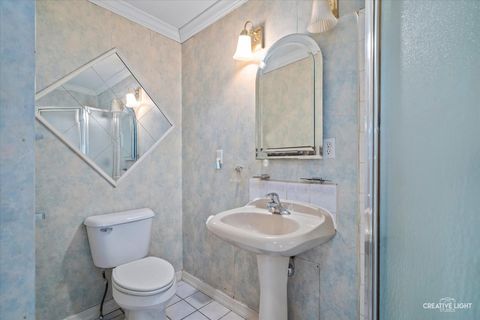 Tiny photo for 910 Southbridge Drive, Aurora, IL 60506 (MLS # 12502606)